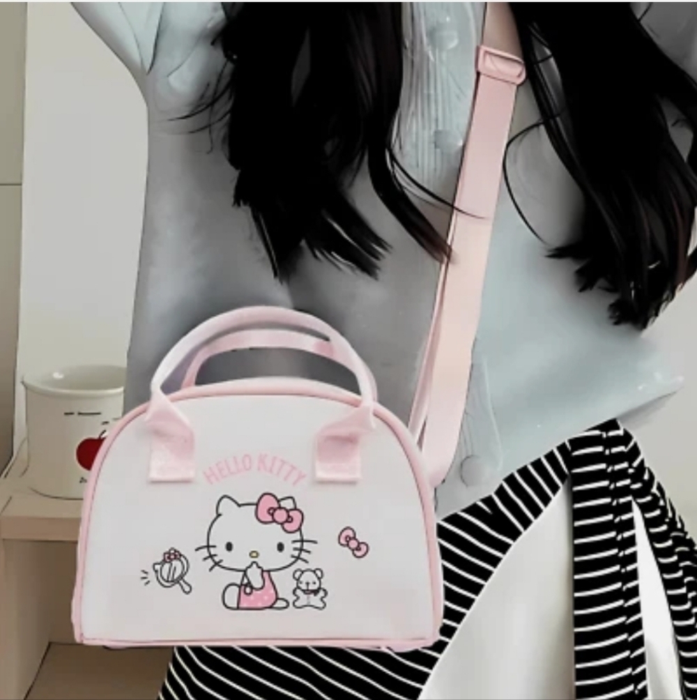 Hello Kitty Pink Handbag 8x5x4 New